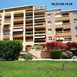 Hyeres : Appartement T2 Au Port St Pierre